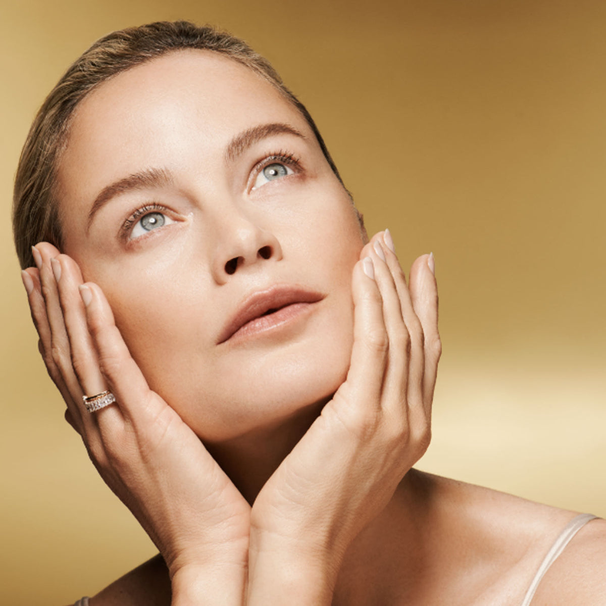 Re Nutriv Ultimate Diamond Transformative Serum