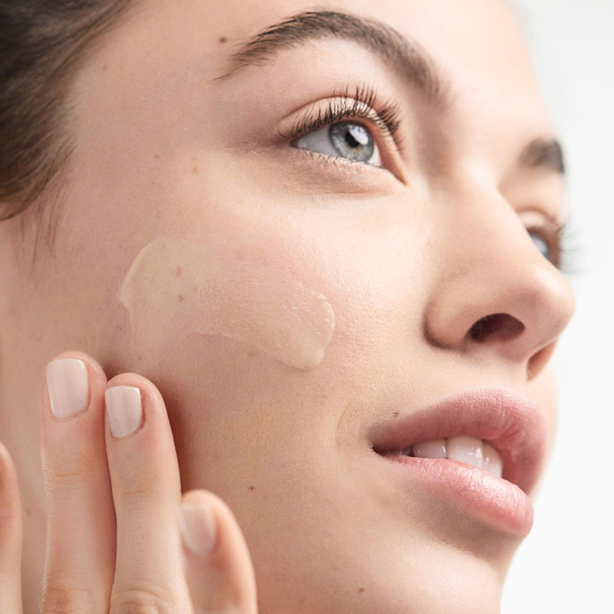 3 Step Skin Care Dramatically Different Gel