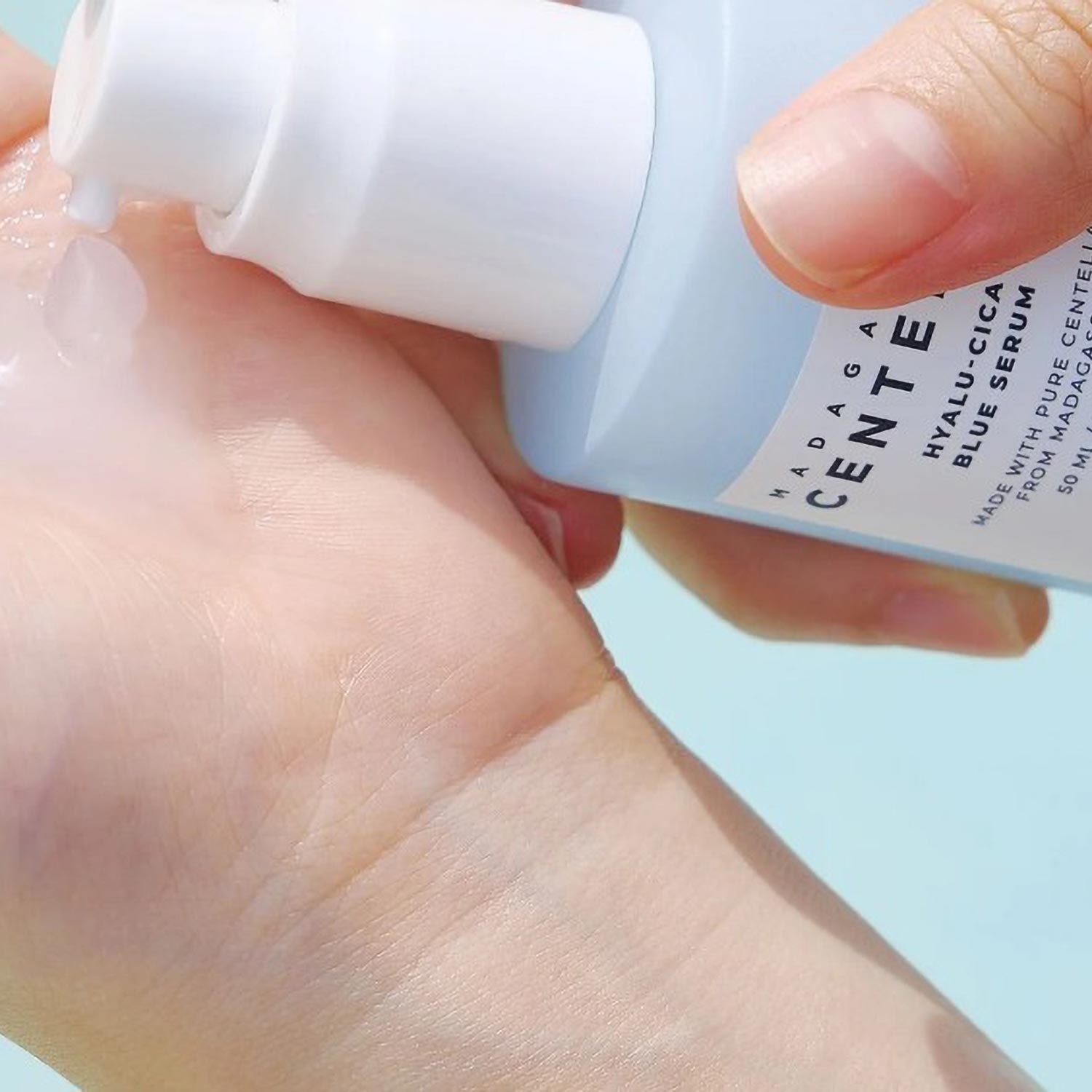 Centella Hyalu-cica Blue Serum