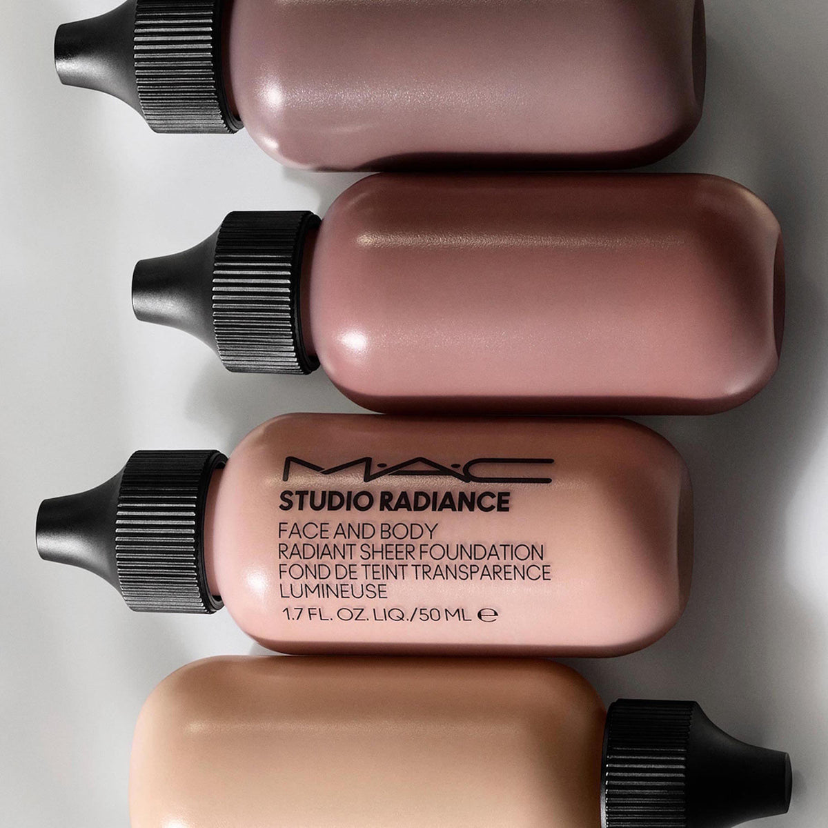 Studio Radiance Face&Body Radiant Sheer Foundation