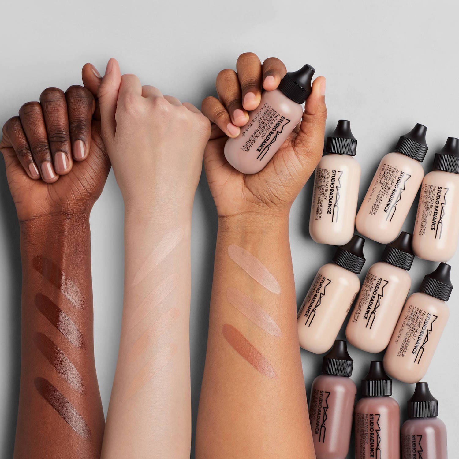 Studio Radiance Face&Body Radiant Sheer Foundation