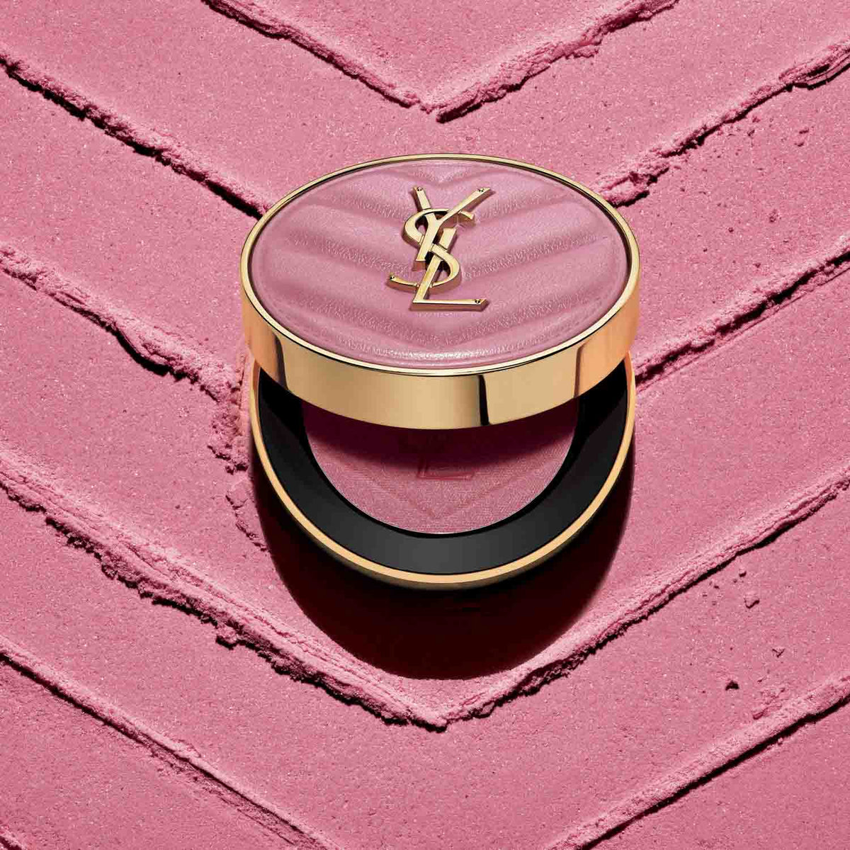 Make Me Blush Bold Blurring Blush