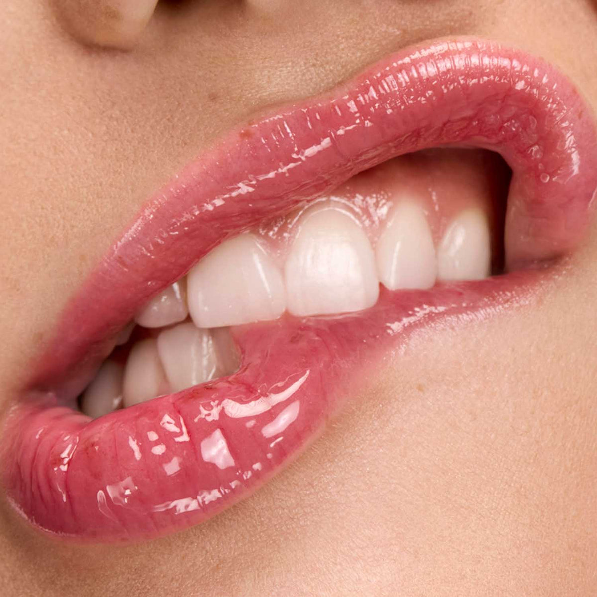 Lip Idole Juicytreat Oil