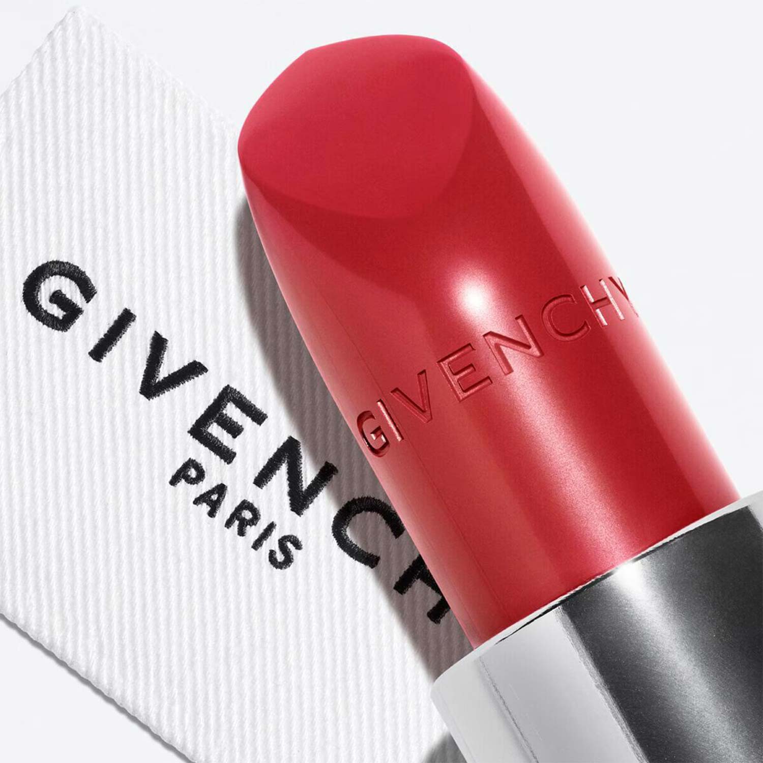 Le Rouge Satin Silk