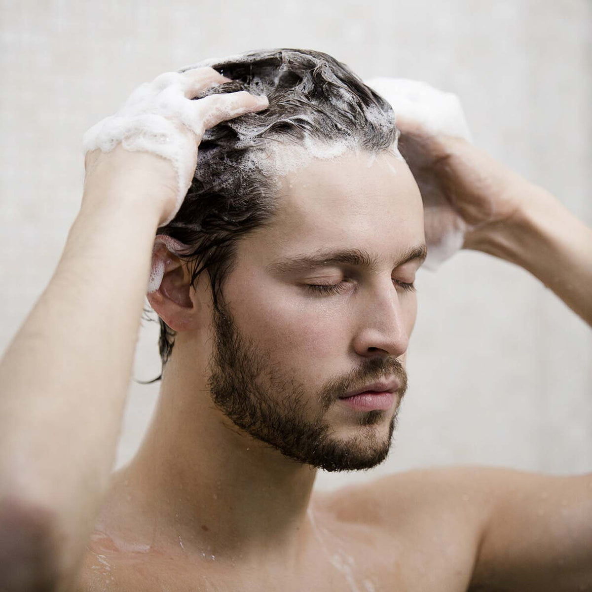 Shampoo Revitalizing Straightening con Aceite de Moringa